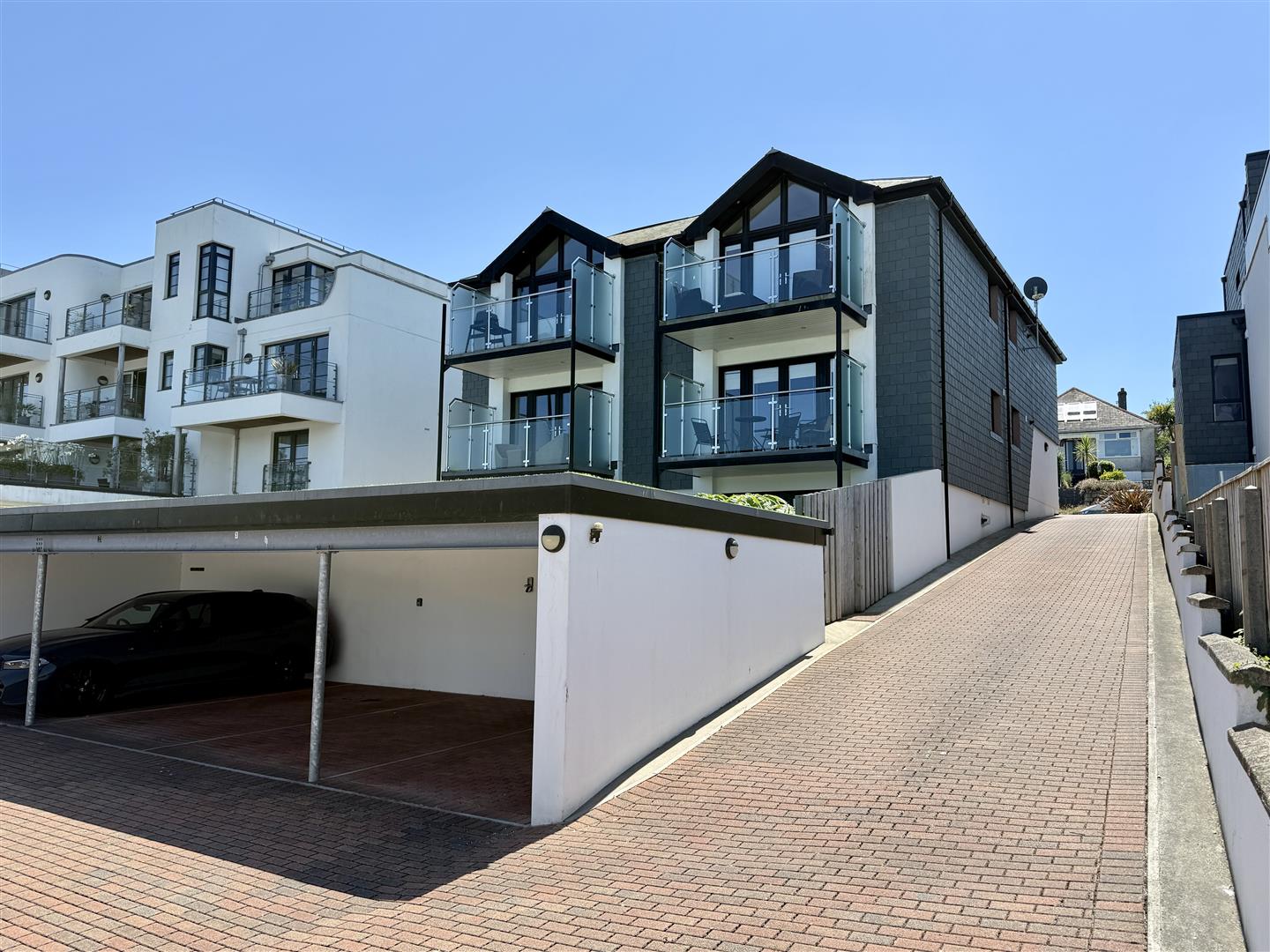 Puffin House, North Parade, Falmouth